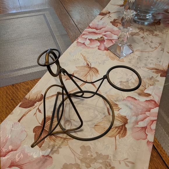 Handmade Antique Brass Angel flower Candle or anything or nothing at all holder - Picture 4 of 5